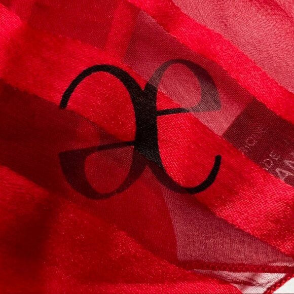 Elegance S.A PARIS   (EE) SCARF 100% SILK  Chiffon Satin  44"x44' Red Floral(32) - Picture 2 of 16